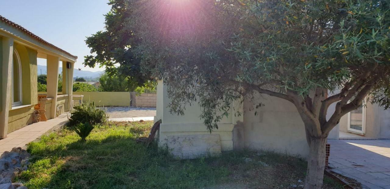 Villa Renzo E Lucia Sant Isidoro  Exterior photo